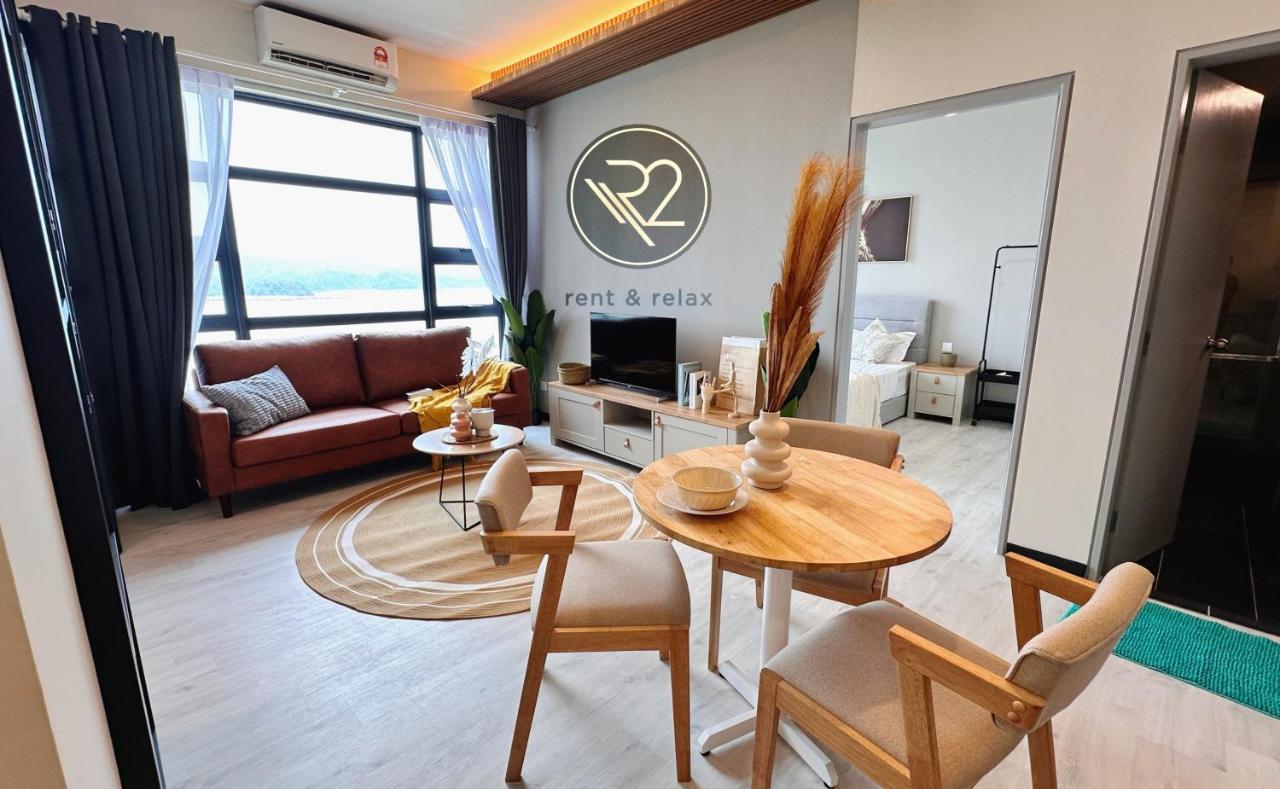 Sea&Pool View Stunning Homestay, Wifi, Netflix Near Malls, Jetty, Convenient Stores Kota Kinabalu Exterior foto